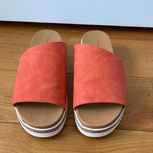Platform Slide Sandals Size 7.5